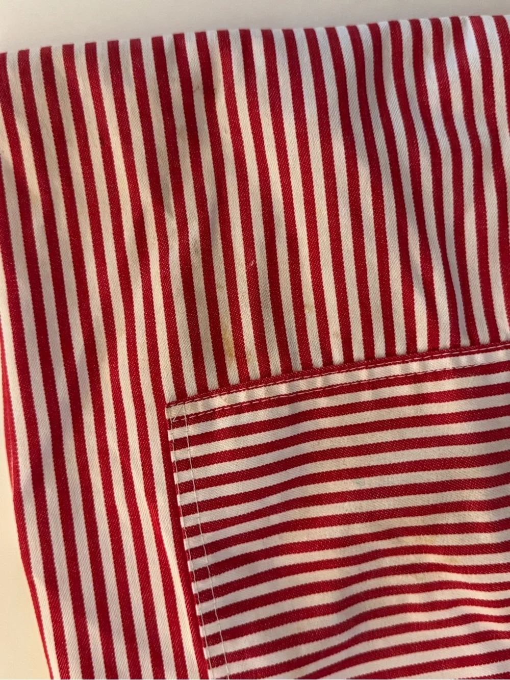 Vintage Apron by Now Designs San Francisco from the Paris Bistro Collection